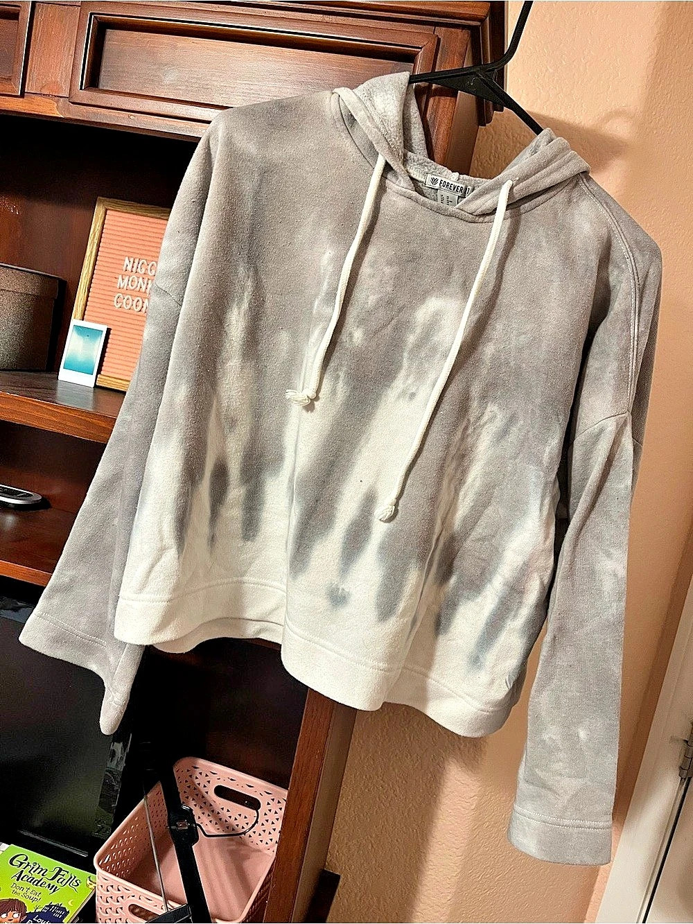 Forever 21 Tie-Dye Hoodie in Gray & White